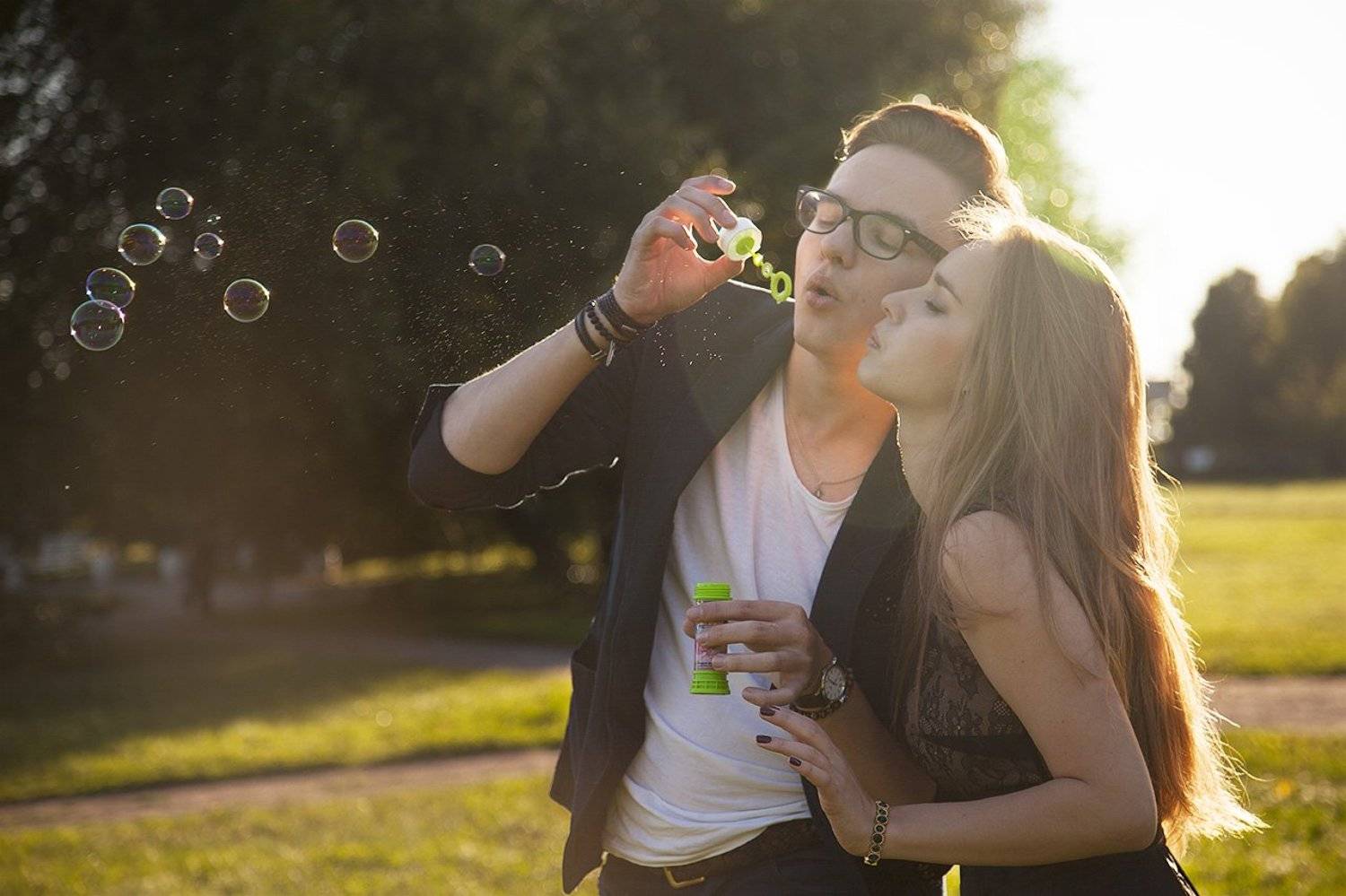 Lovestory, Влюбленные, Закат, Лавстори, Люди, Мыльныепузыри, Пара, Перваялюбовь, Пленэр, Портрет, Природа, Свет, Счастье, Марина Бойко