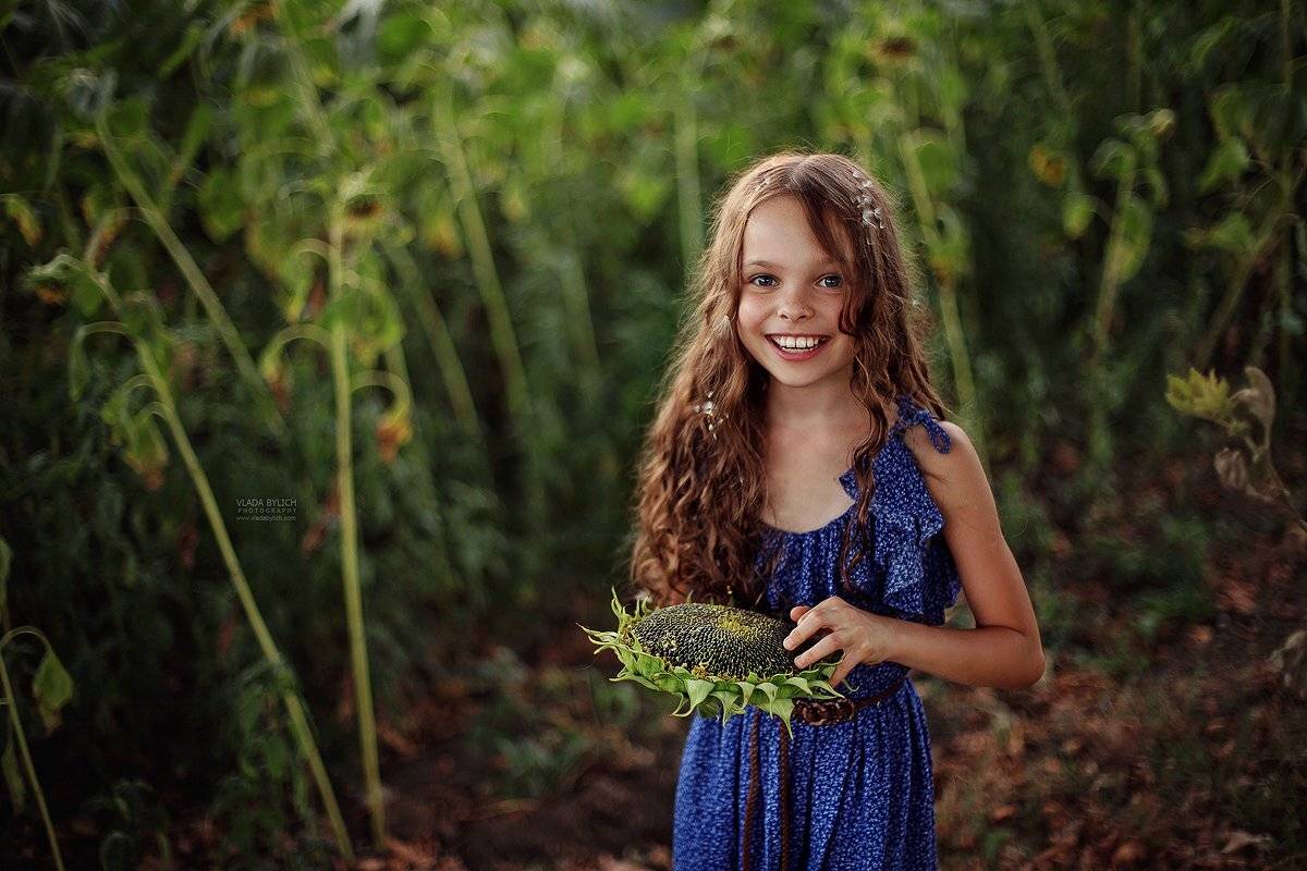 семейный фотограф, фотограф Влада Былич, Влада Былич, фотограф Краснодар, фотограф в Краснодаре, детский фотограф, фотосессия в подсолнухах, Былич Влада