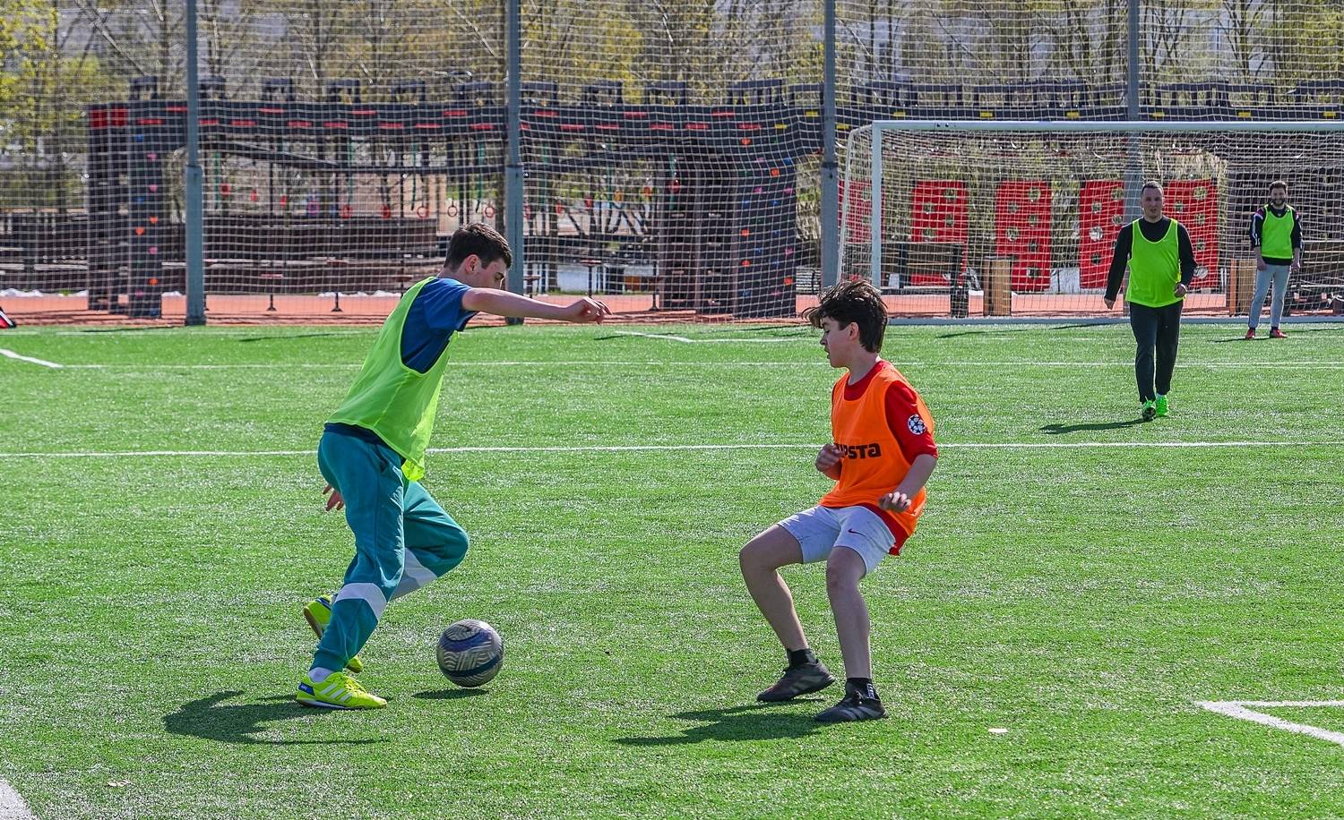 ,  Валерий