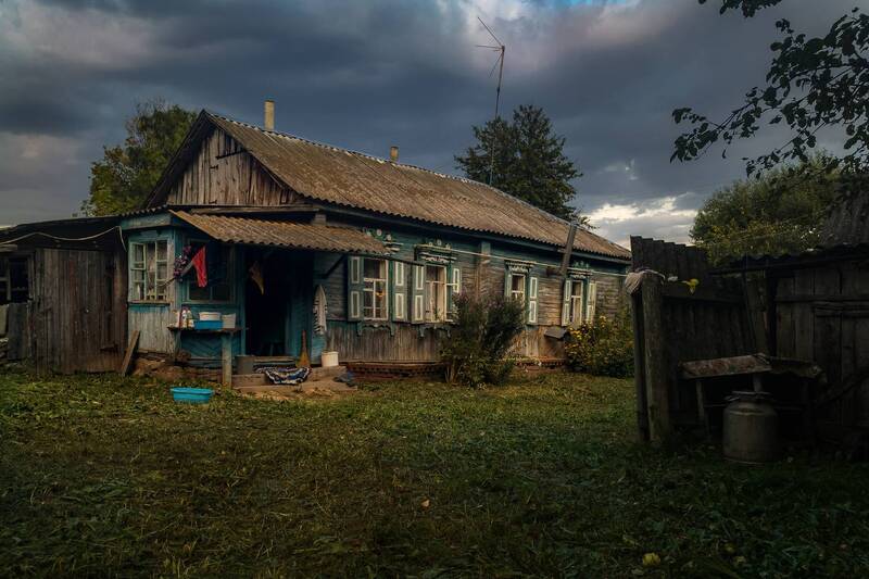 Домик в деревне. фото превью