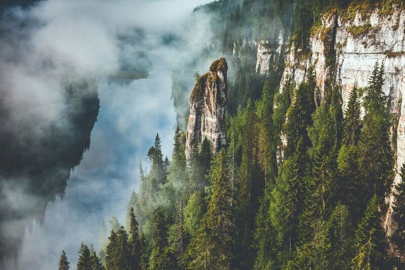 Пермский край, Усьвинские столбы Туман рассеивается фото превью