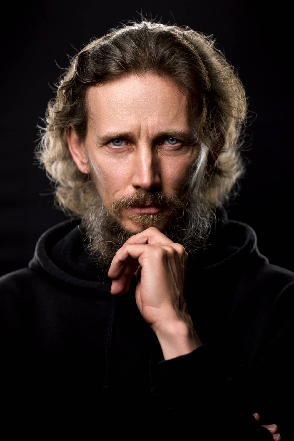 ,  Павел
