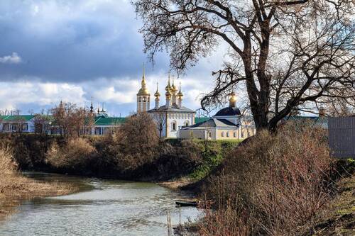 Золотые купола
