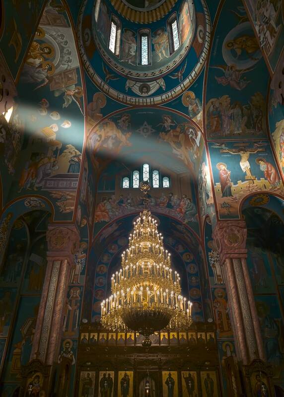 Raggio dentro alla chiesa фото превью