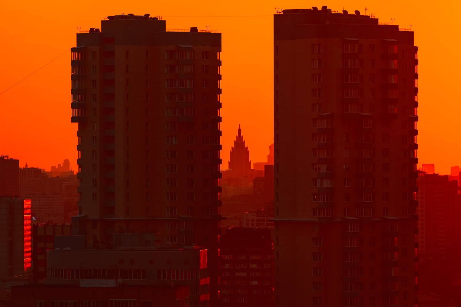 город, золотой час, архитектура, вечер, москва, столица, съёмка с высоты, здания, дома, многоэтажки, человейники, городской пейзаж, вечерняя съёмка, Jankauskene Natalya