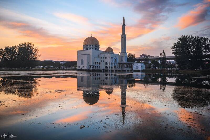 malaysia, selangor, mosque, masjid, architecture, lake, reflection, sunrise, travel, photography Masjid Darul Salam фото превью