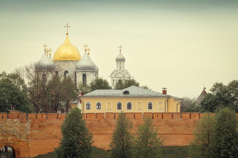 Софийский Собор и Крепостная стена фото превью