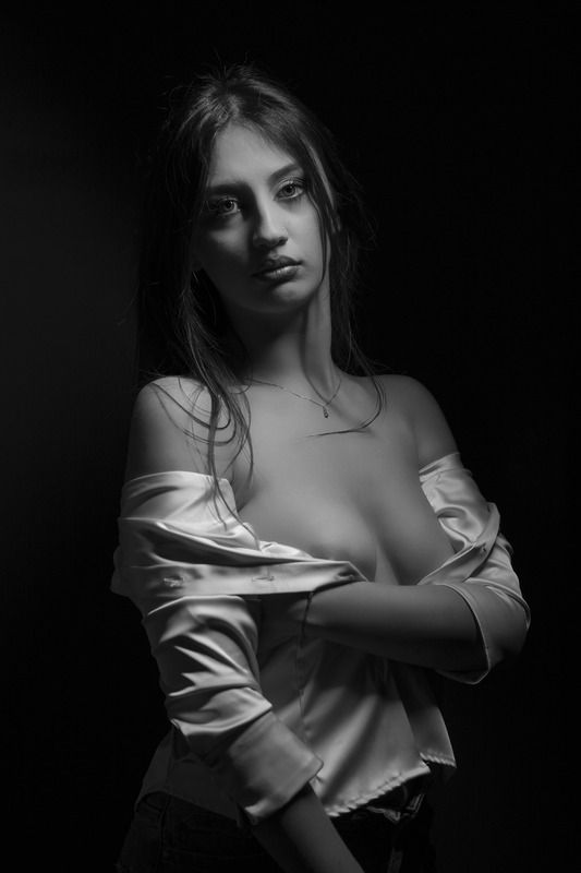 Sara фото превью