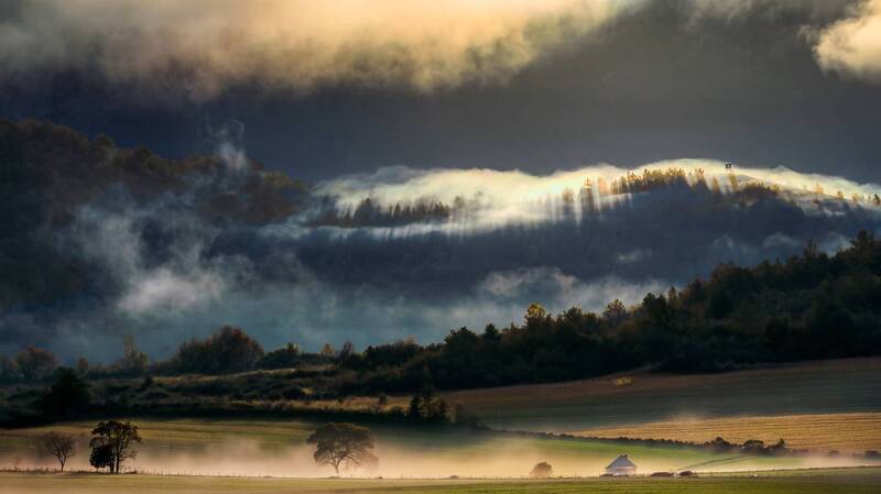 landscape, sunrise, farm, fields, house, forest, sunrays, clouds, nikon, croatia, green, yellow, fog, foggy, panorama Morning fog фото превью