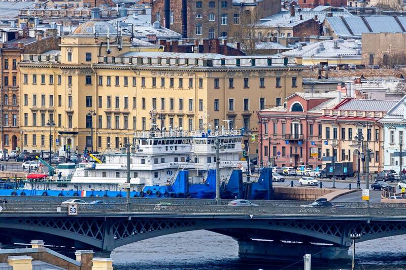 санкт петербург, город, нева, корабли, буксир, архитектура Близнецы... фото превью