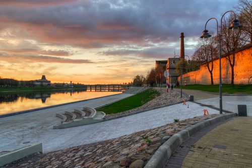 Смеркалось...