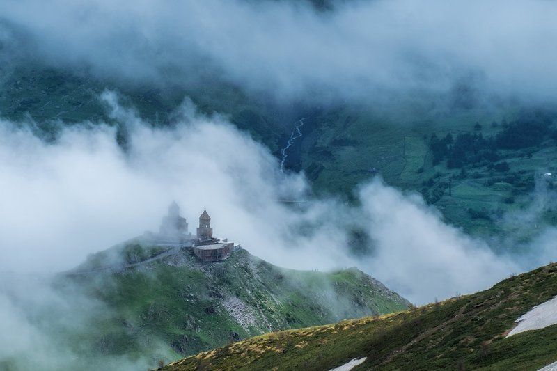Троицкая церковь в Гергети фото превью