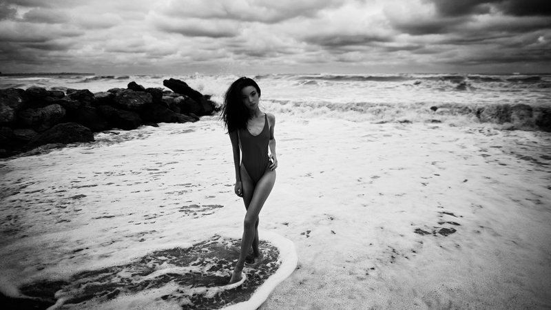 Black and white, Sea, Sexy, Storm Stormphoto preview