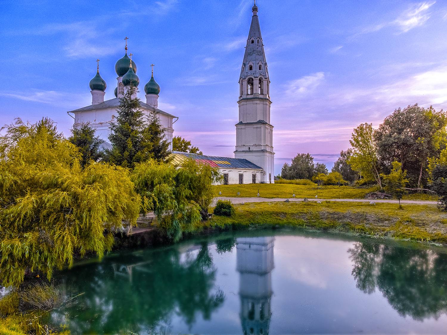 Россия, Осенево, Лариса Дука