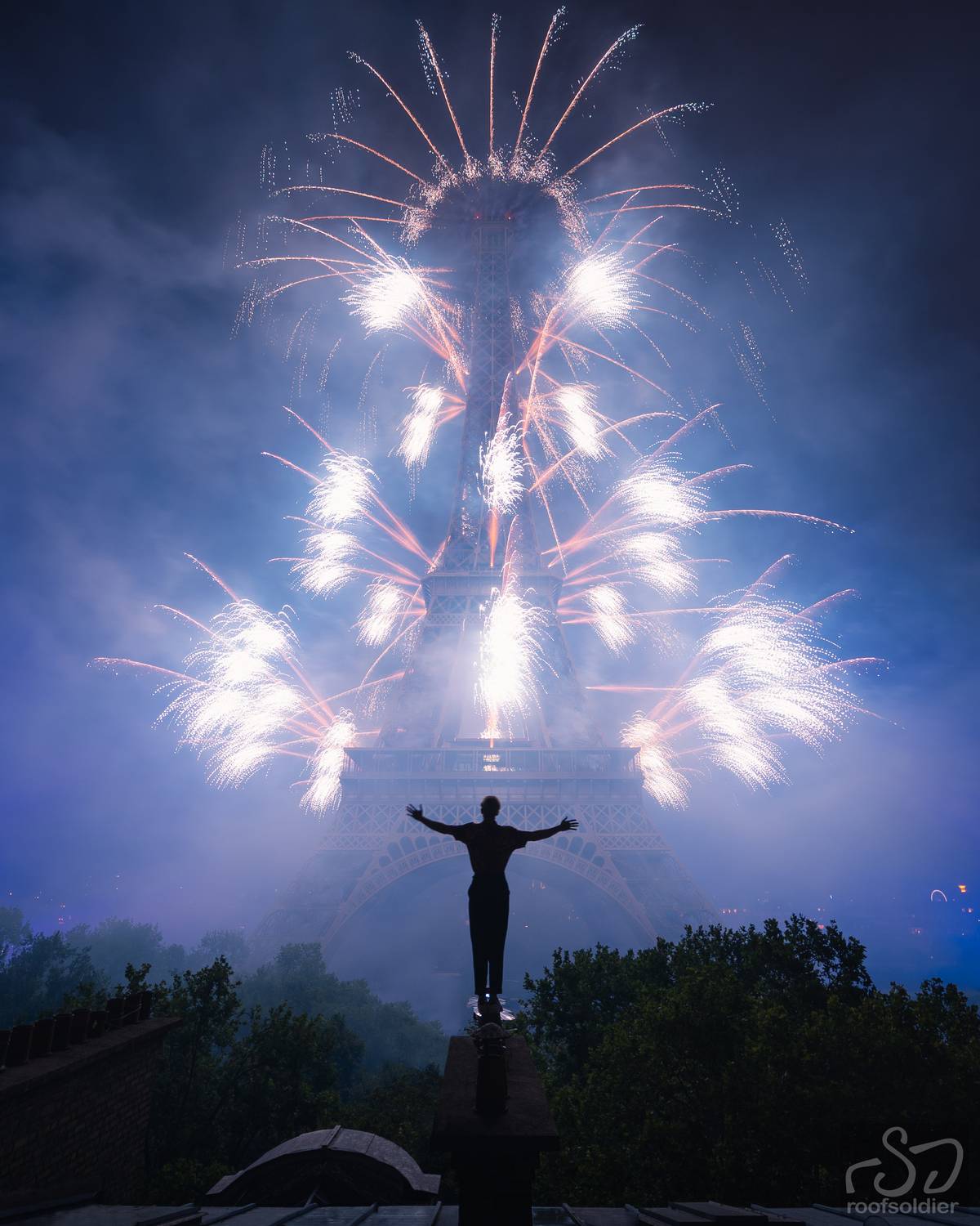 paris, france, roof, rooftop, effel, night, fireworks, person, portrait, city, cityscape, Голубев Алексей