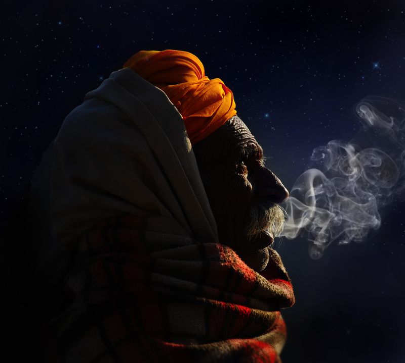 india, smoke The Nomad фото превью