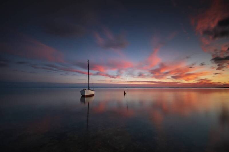 In the last glow of the sun фото превью