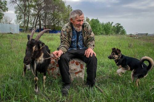 Старик...