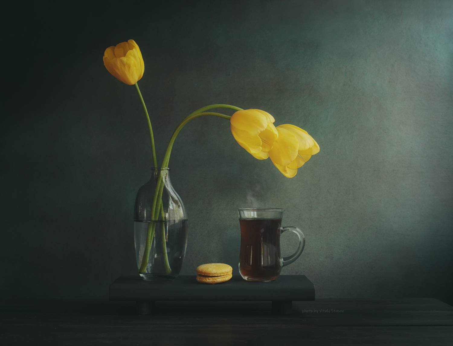 still life, натюрморт, цветы, тюльпаны, желтые, Стасов Виталий