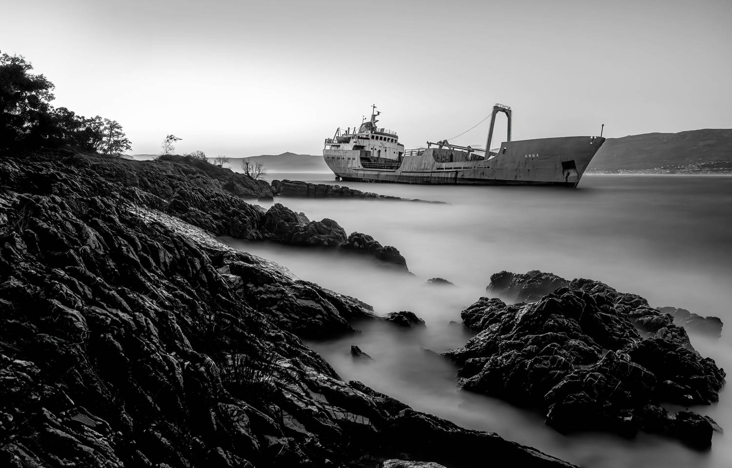 landscape, ship, sea, rocks, ocean, nikon, longexposure, bw, blackandwhite, boat, Jubic Srecko