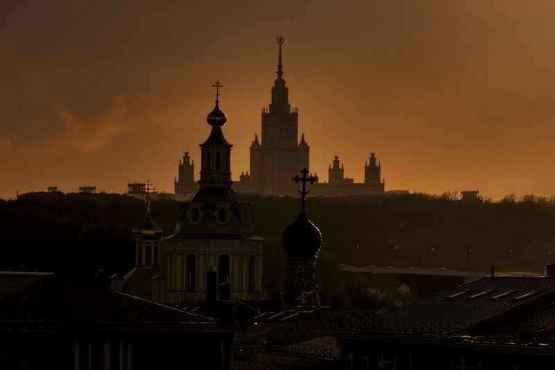 Москва, Площадь Гагарина, смотровая площадка РАН, МГУ Ракурсы Москвы фото превью