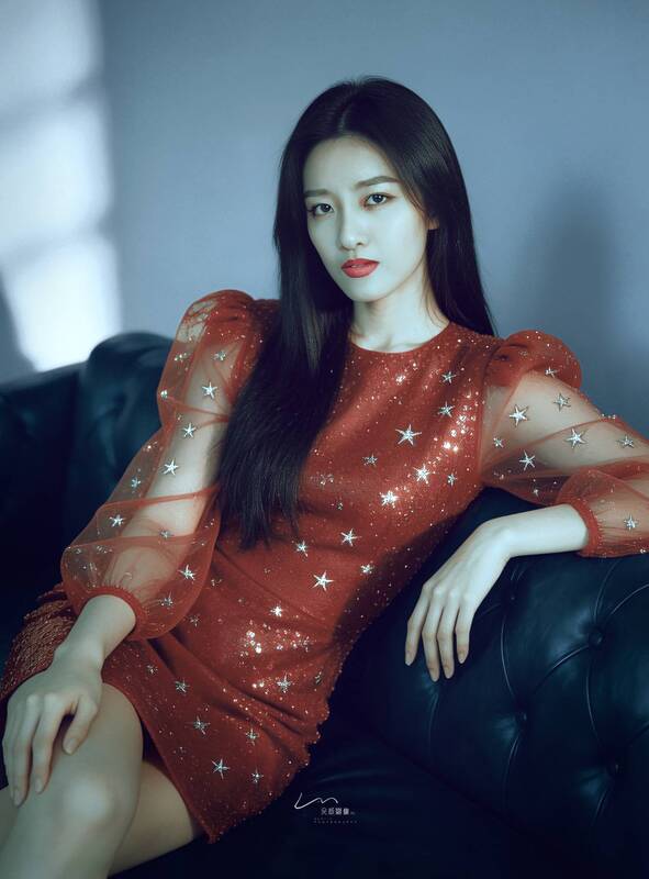 婉, -, en 婉 - en фото превью