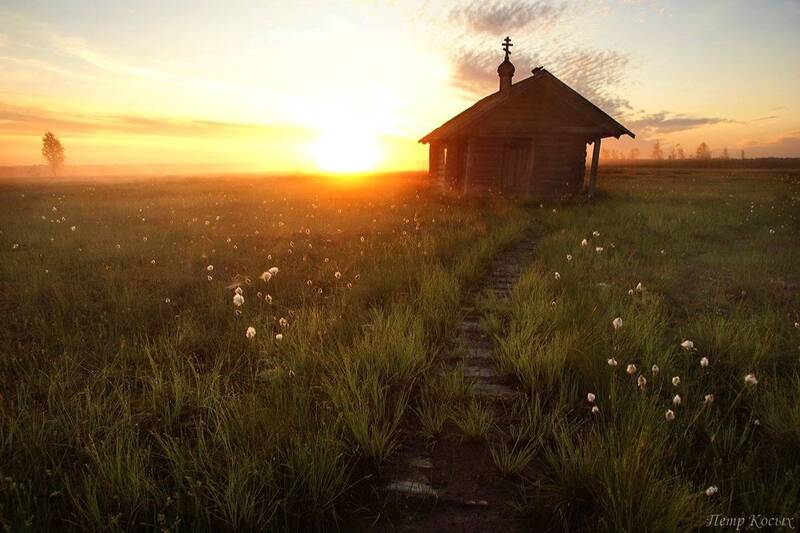 Часовня на болоте фото превью