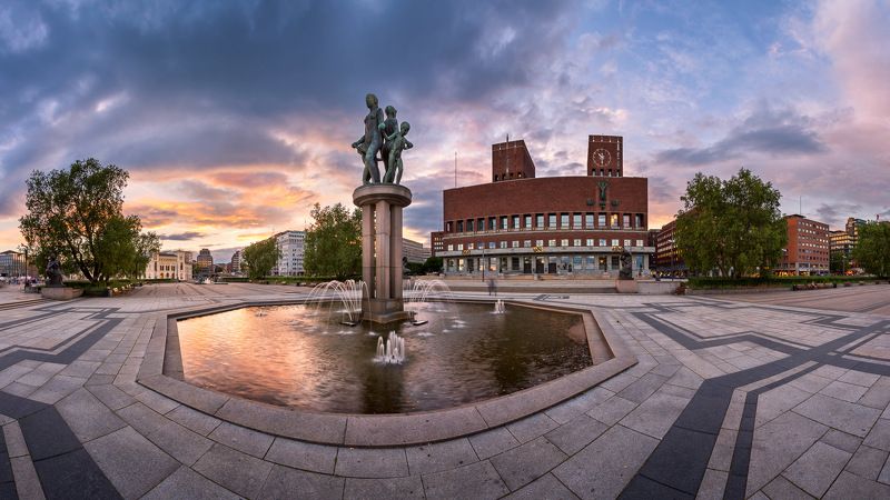 architecture, blue, building, capital, capitol, city, cityhall, cityscape, clock, dusk, europe, european, evening, exterior, facade, famous, fountain, guildhall, hall, history, iconic, illuminated, landmark, modern, nordic, norway, norwegian, oslo, outdoo Panorama of Oslo City Hall, Norway фото превью