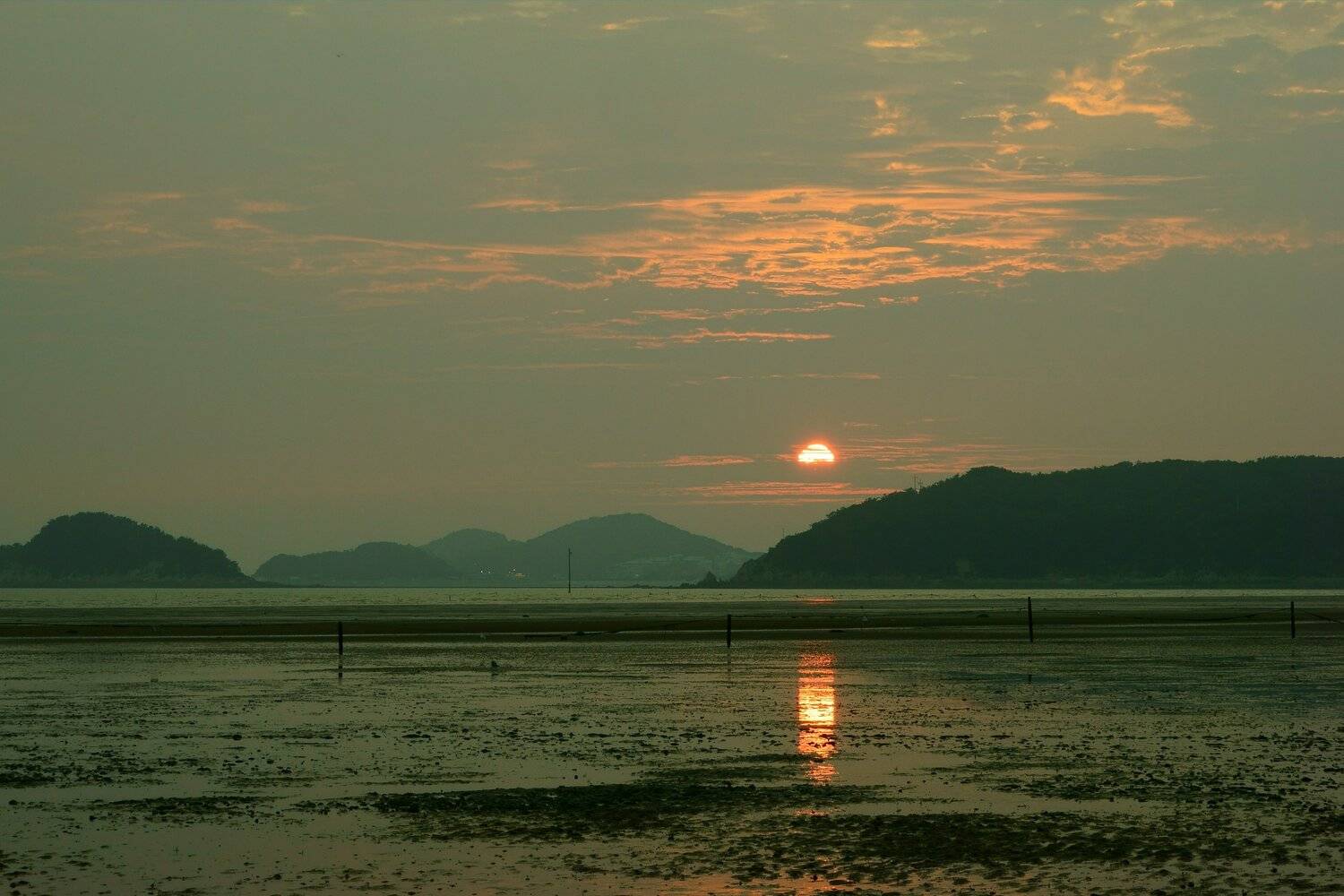asia, korea, incheon, island, sunset, sky, cloud, light, reflection, sun, sea, seascape, beach, mountain, nature,, Shin