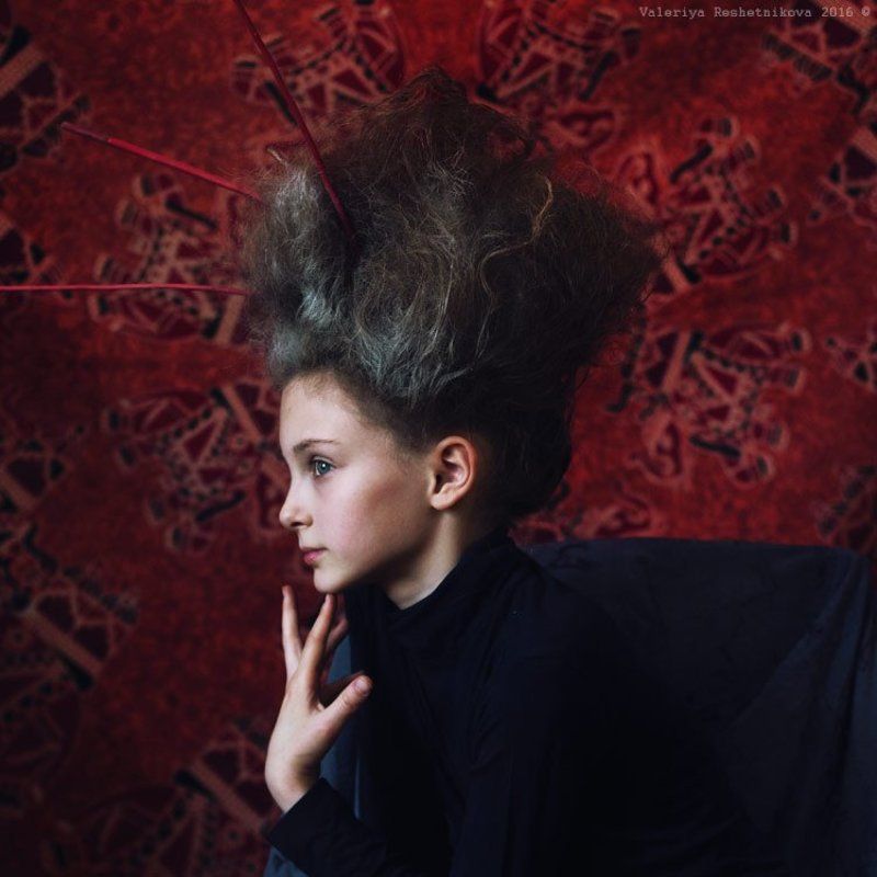 Красный фото превью