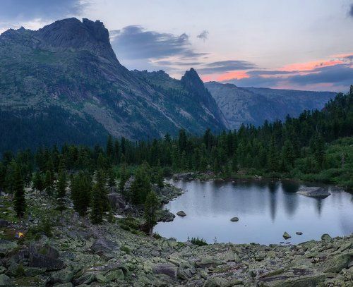 Вечер в горах