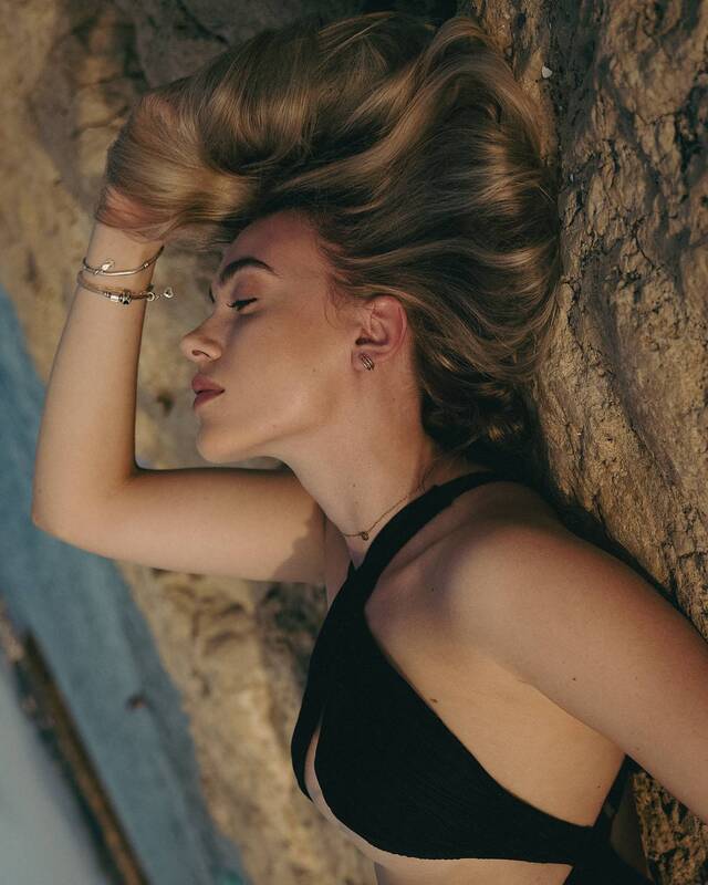 beach, blonde, portrait Beach time фото превью