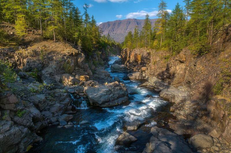 плато путорана, путорана, природа, пейзаж, россия, красноярский край, норильск, тайга, река, горная река, природа россии, горы, плато, север Живописный вид реки Хойси. фото превью
