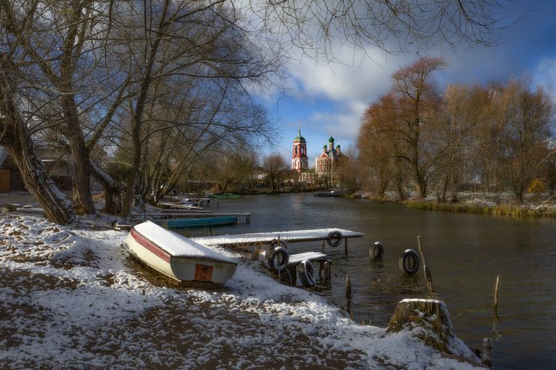 переславль, церковь, река, осень Осенняя лазурь фото превью