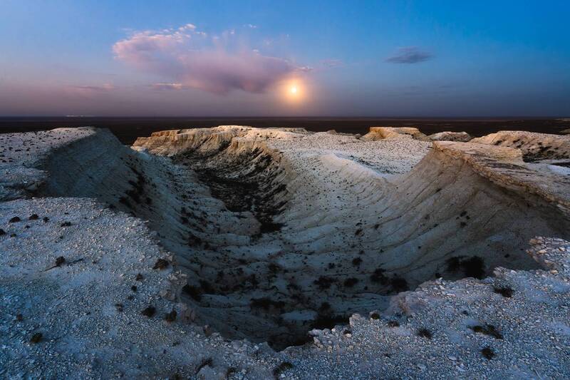 Лицом к луне- спиной к рассвету фото превью