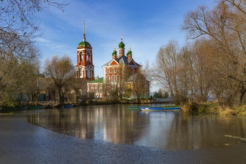 река, лёд, церковь Первый лёд фото превью