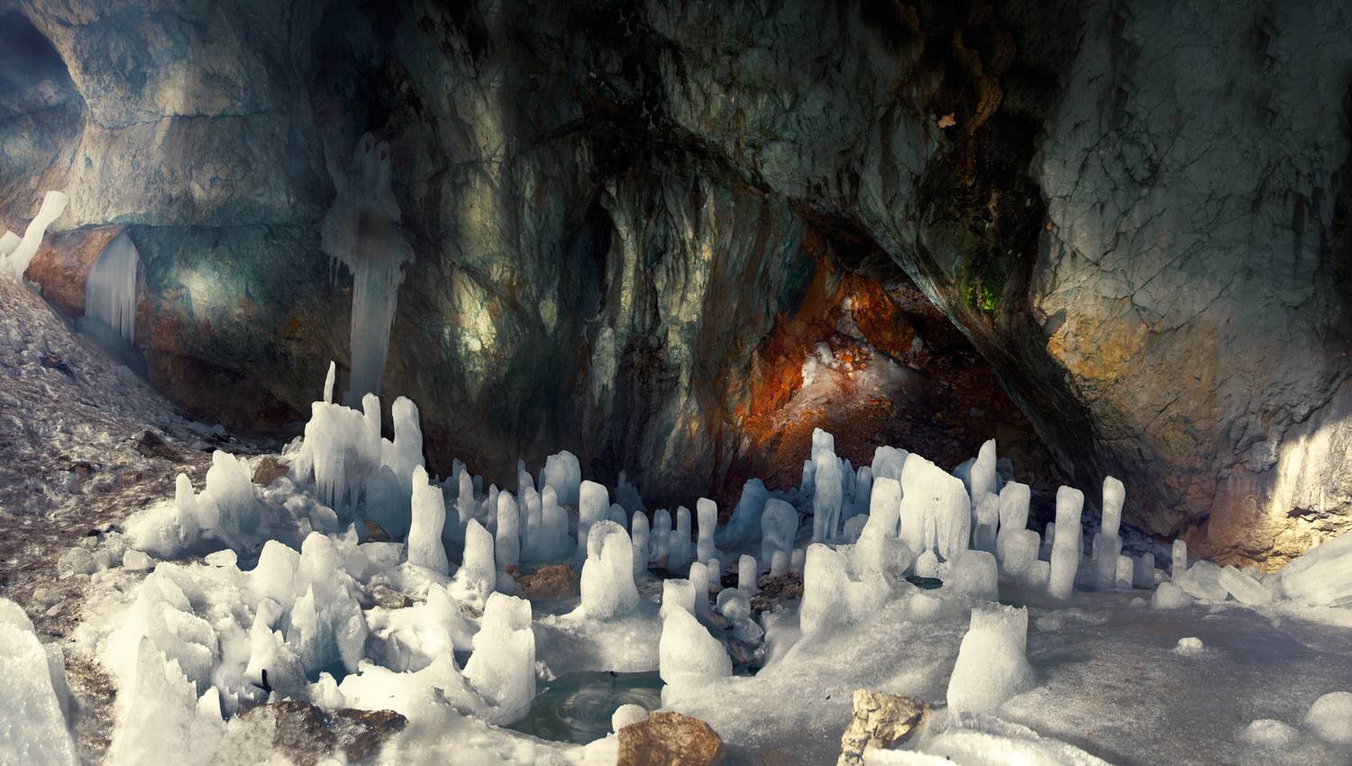 marko, radovanovic, montenegro, ice, cave, landscapes, earth, underground, cold, icestalactites, icicle, icecolumns, frozen, melting, temperature, rocks, natural, mountain, wild, deep, Radovanovic Marko