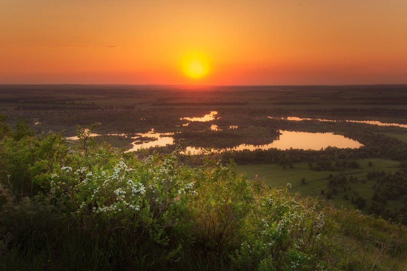 Южный Урал, Шиханы, Юрактау Закат на вершине шихана Юрактау фото превью