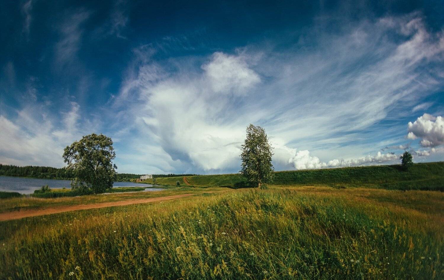 пейзаж, лето, облака, небо, мост, деревья, дорога, погода, Татьяна Афиногенова