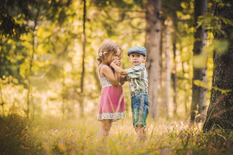 childrens,trees,summer,лето,лес,дети Ну прости ... фото превью