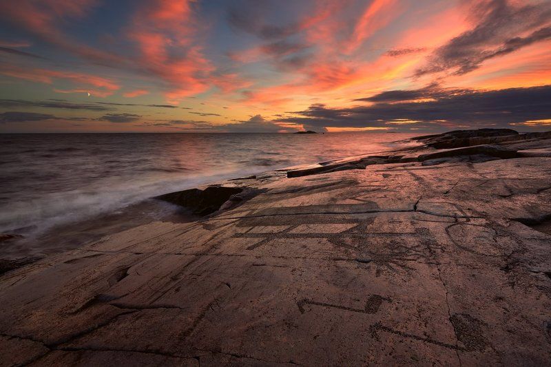 Бес,  луна и рыбаки... фото превью
