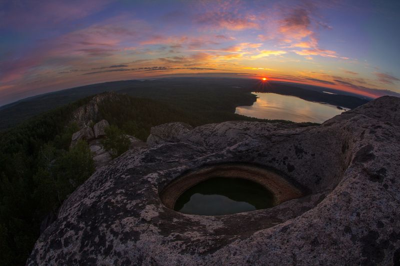 аракуль, шихан, аракульский шихан, скала, гора, камень, природа, закат, рассвет, солнце Аракульский Шихан, невероятно тихо фото превью