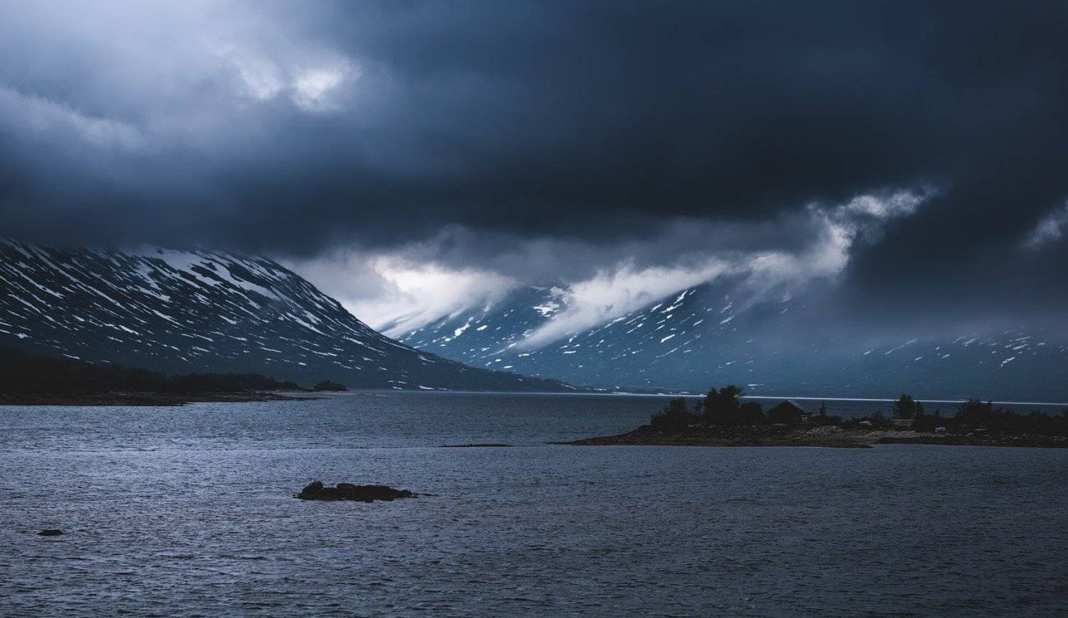 норвегия, горы, облака, снег, вода, лес, norway, mountains, clouds, snow, water, forest, Дмитрий