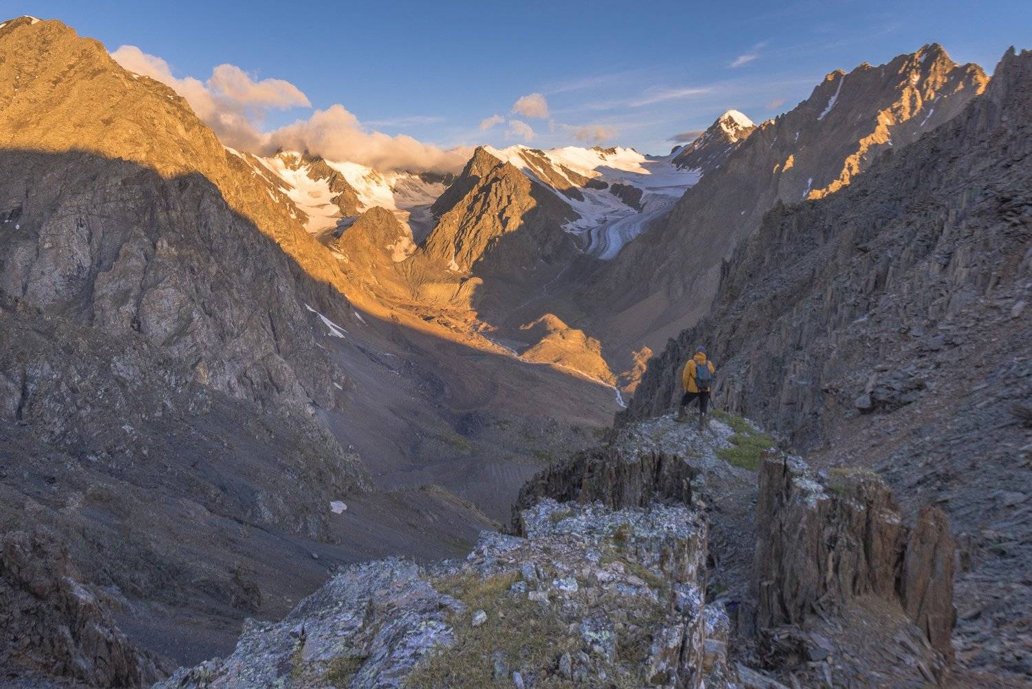 пейзаж, природа, горы, снег, ледник, лед, река, рассвет, утро, туризм, Дмитрий Старостенков