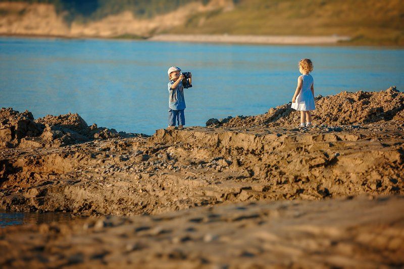 На берегу фото превью