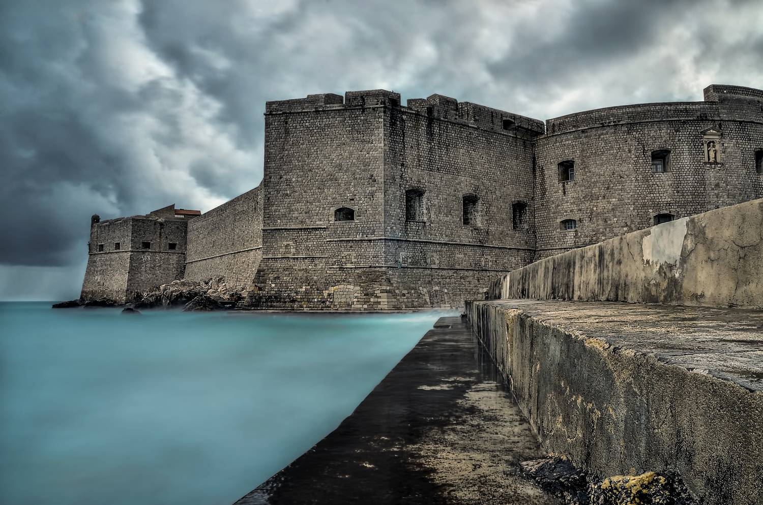 landscape, water, city, cityscape, longexposure, architecture, dubrovnik, gameofthrones, sea, croatia, clouds, storm, walls, Jubic Srecko