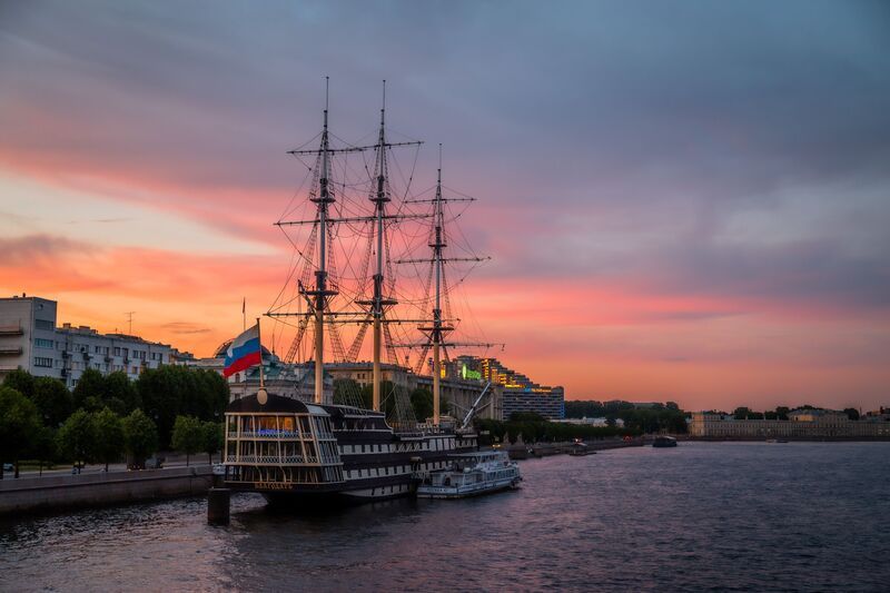 Санкт-Петербург, Питер, Нева Розовый закат фото превью