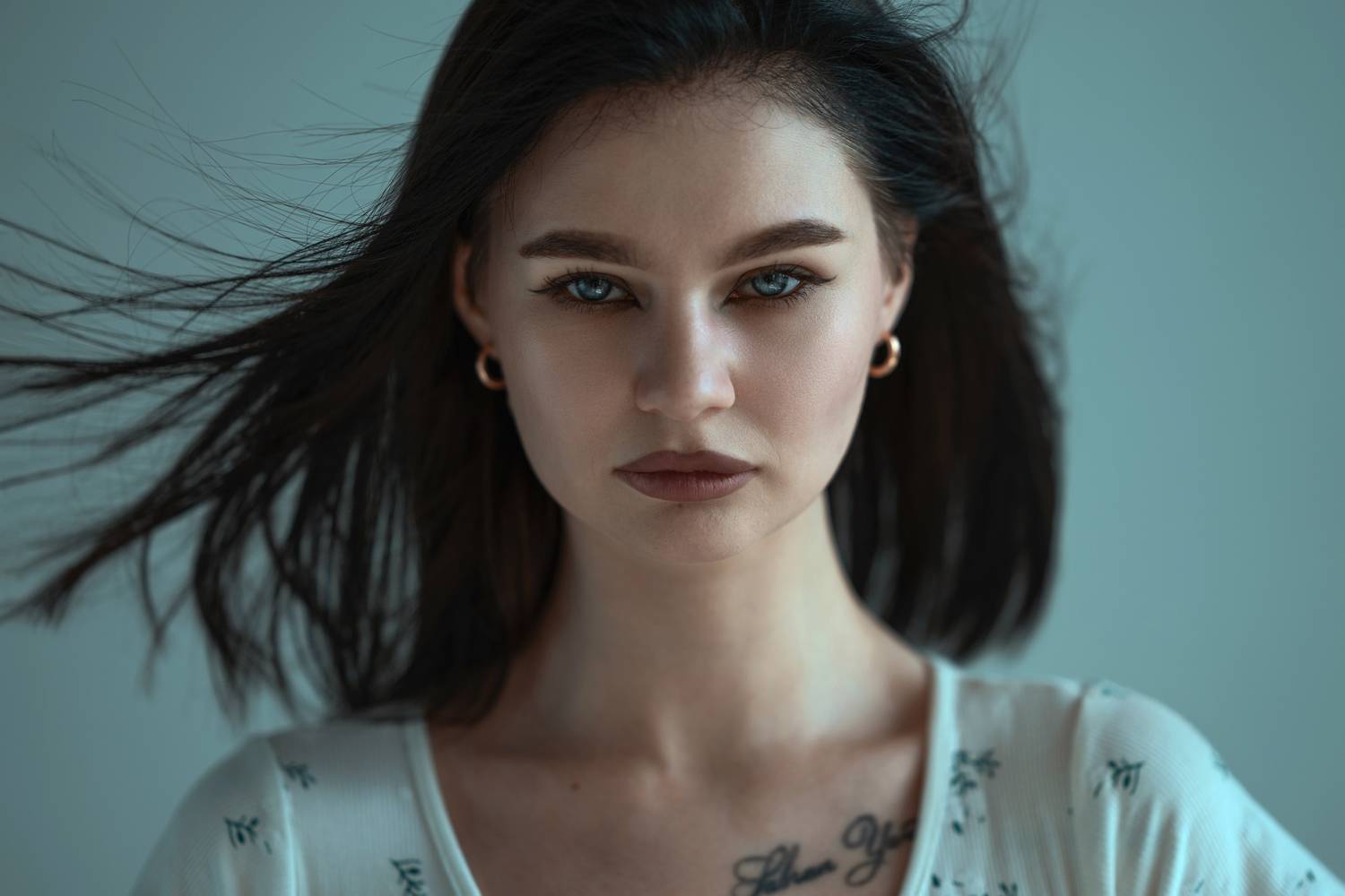 , Лилуш Кир