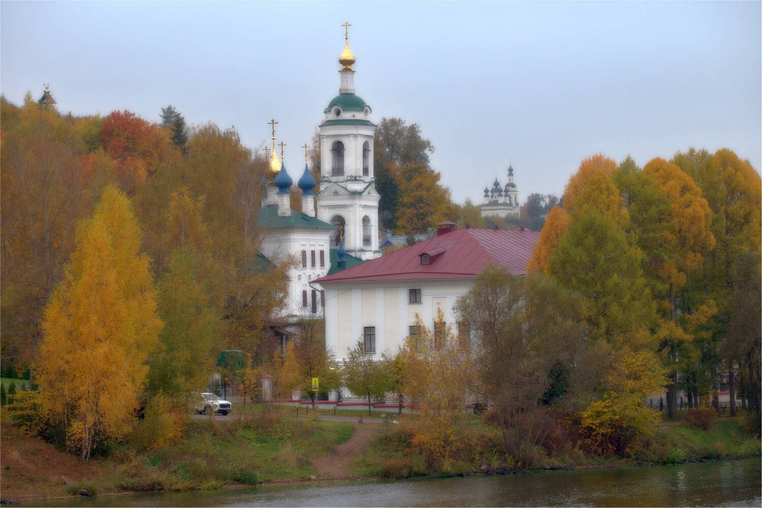 река, волга, берег, плёс, осень, дождь, Петров Игорь