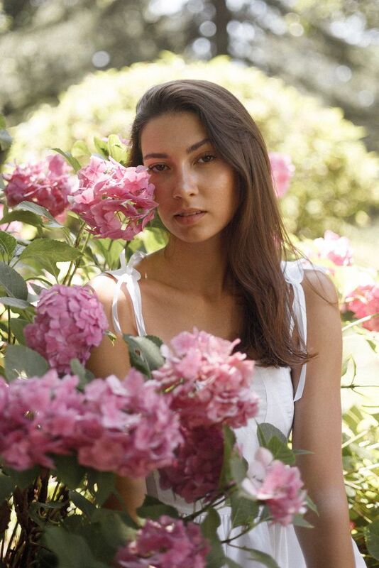 Карина фото превью
